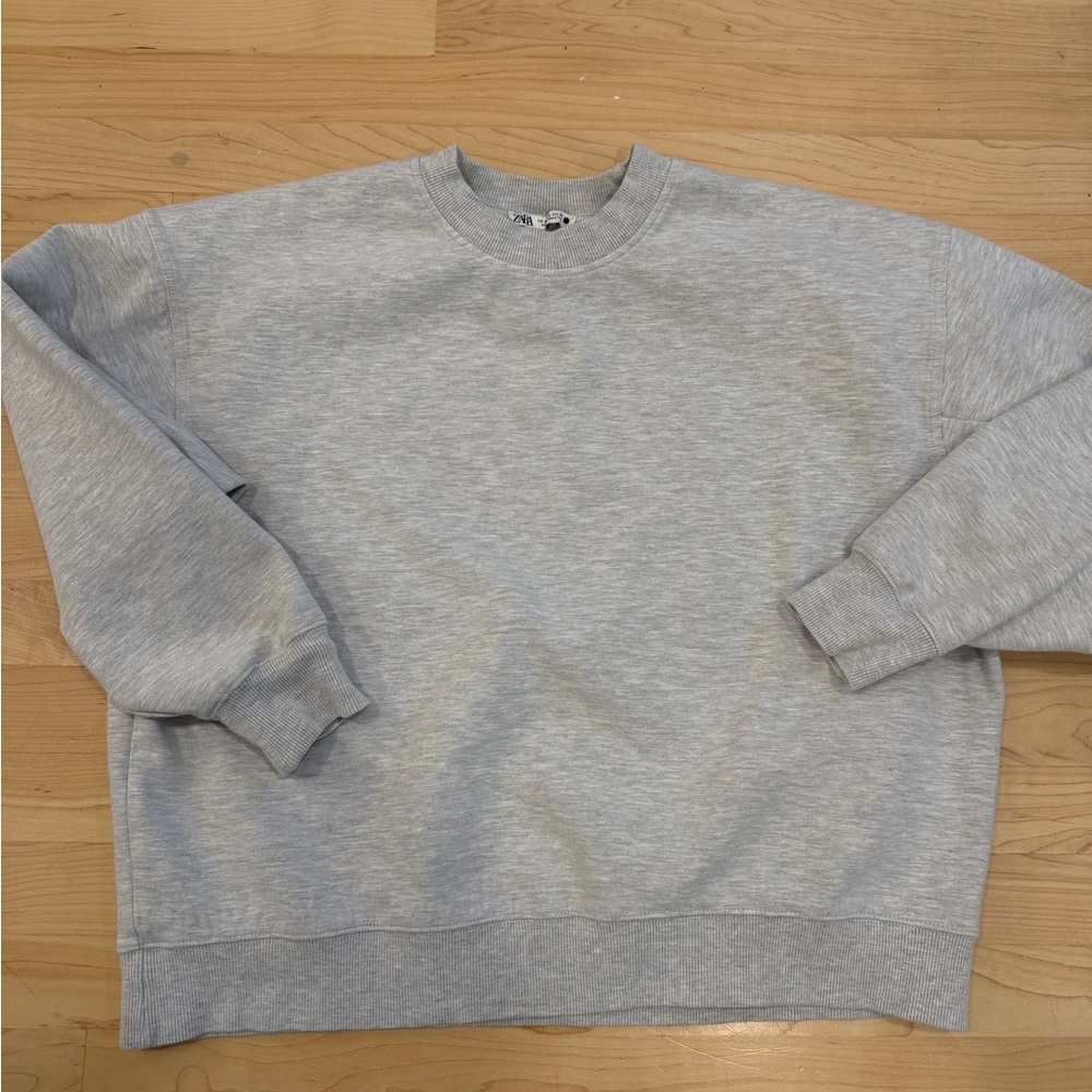 Zara Heather Gray Women's Sweatshirt